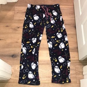 Size XL Harry Potter Navy Sleepwear Bottoms.